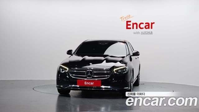 Mercedes-Benz E-Class 2021 — ფოტო 3/20