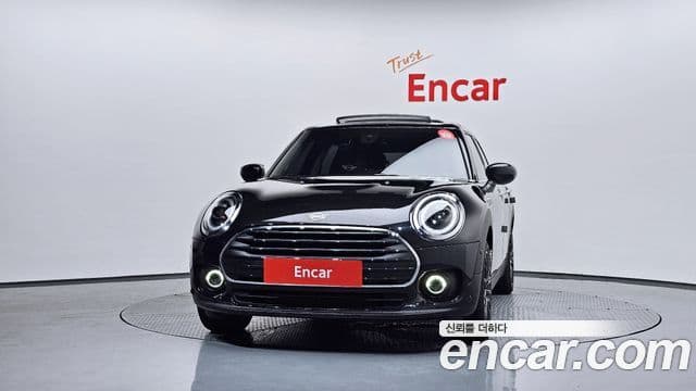 Mini Cooper Clubman 2023 — ფოტო 2/20