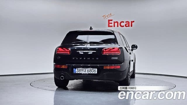 Mini Cooper Clubman 2023 — ფოტო 3/20
