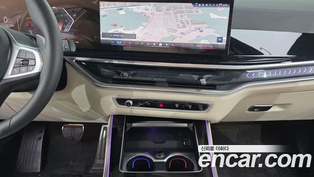 BMW X5 2025 — фото 14 из 20