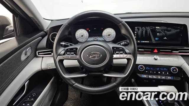 Hyundai Avante 2022 — ფოტო 13/20
