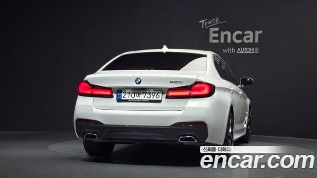 BMW 5 Series 2023 — Şəkil 4/20