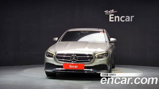 Mercedes-Benz E-Class 2020 — ფოტო 3/20