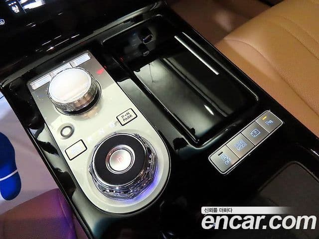 Genesis Electrified G80 2024 — ფოტო 12/20