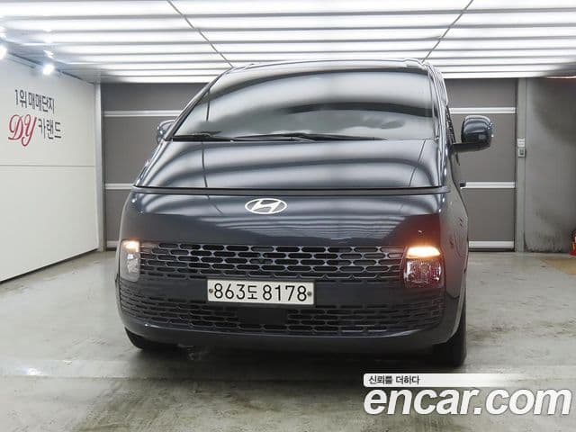 Hyundai Staria 2024 — фото 1 из 20