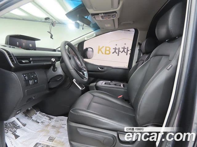 Hyundai Staria 2024 — фото 4 из 20