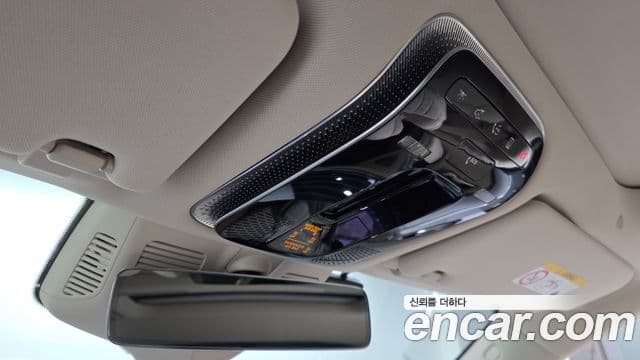 Mercedes-Benz S-Class 2023 — ფოტო 18/20