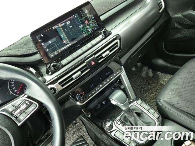 Kia Seltos 2022 — ფოტო 11/20