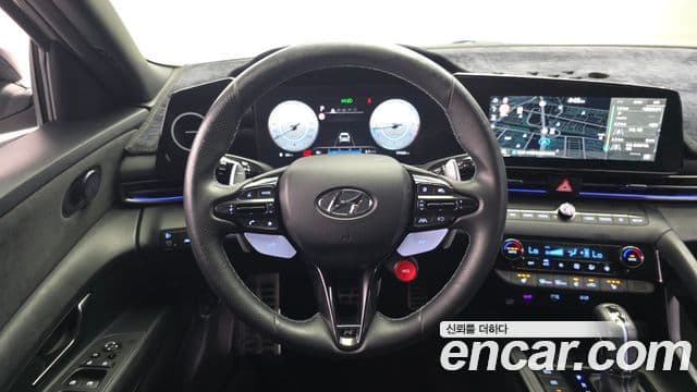Hyundai Avante 2023 — ფოტო 13/20