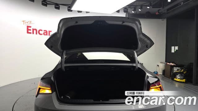Hyundai The New Avante Hybrid 2023 — Şəkil 10/32