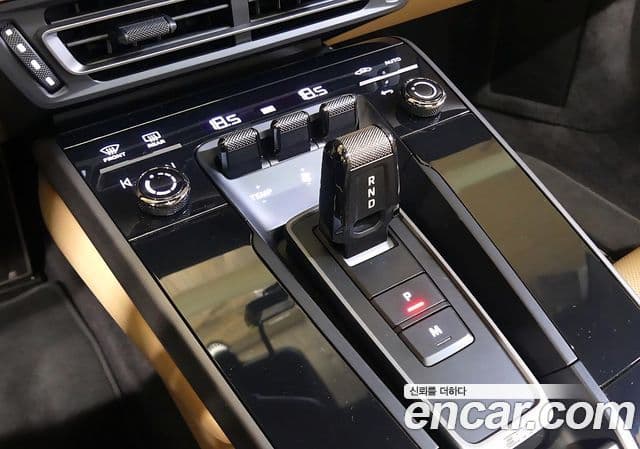 Porsche 911 2021 — Şəkil 8/20