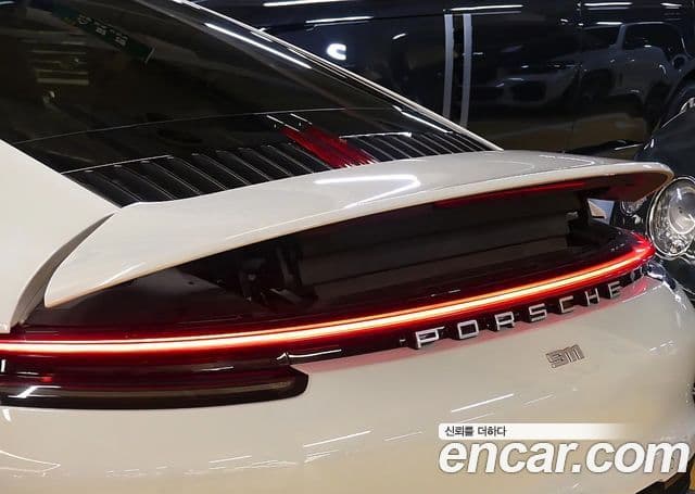 Porsche 911 2021 — Şəkil 19/20