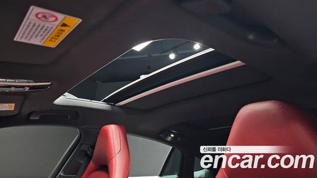 Porsche Panamera 2018 — ფოტო 20/20