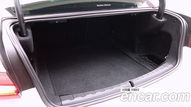 BMW 3 Series 2020 — Şəkil 9/20