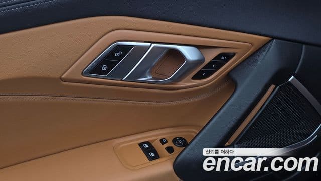 BMW Z4 2022 — Фото 18/20