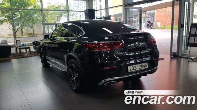 Mercedes-Benz GLC-Class 2023 — ფოტო 4/17