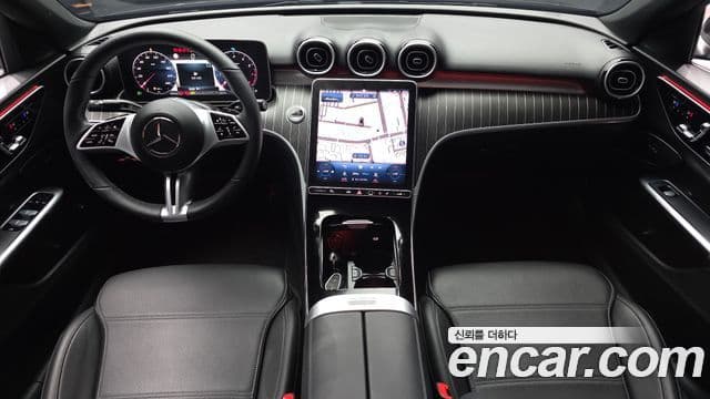 Mercedes-Benz C-Class 2023 — ფოტო 7/20