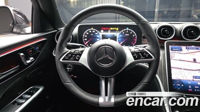 Mercedes-Benz C-Class 2023 — ფოტო 13/20