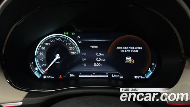 Genesis GV70 2024 — ფოტო 8/20