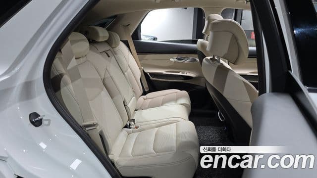 Genesis GV70 2024 — ფოტო 11/20