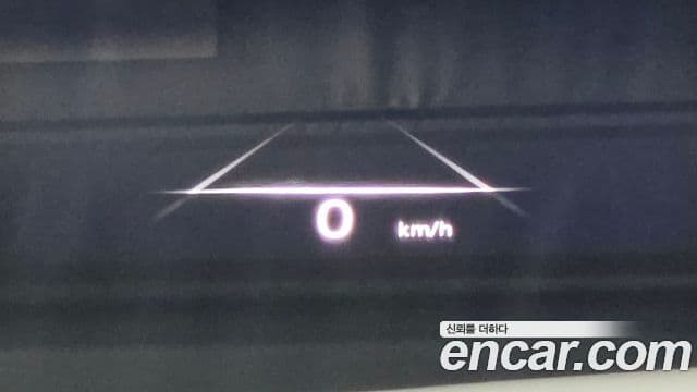 Genesis GV70 2024 — ფოტო 18/20