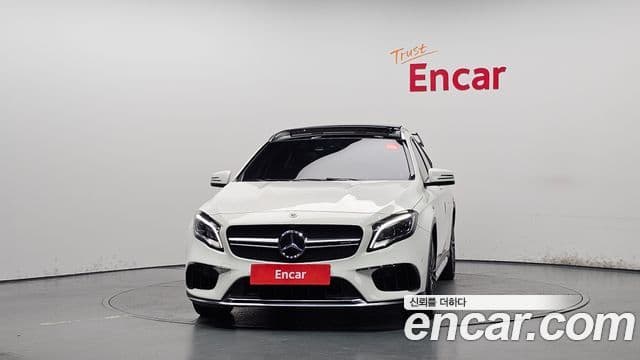 Mercedes-Benz GLA-Class 2019 — Фото 3/20