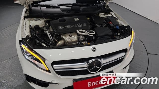 Mercedes-Benz GLA-Class 2019 — Фото 6/20