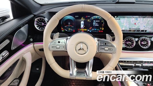 Mercedes-Benz AMG GT 2021 — Фото 12/20