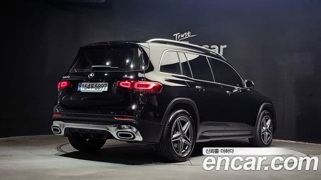 Mercedes-Benz GLB-Class 2023 — ფოტო 2/20