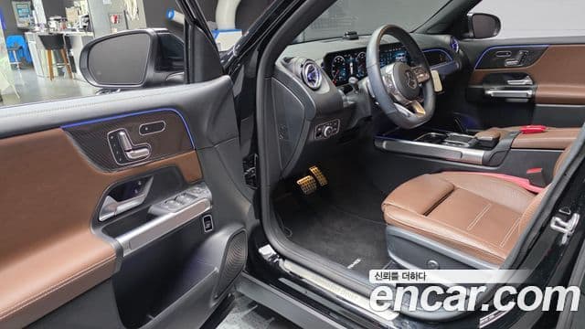 Mercedes-Benz GLB-Class 2023 — ფოტო 10/20