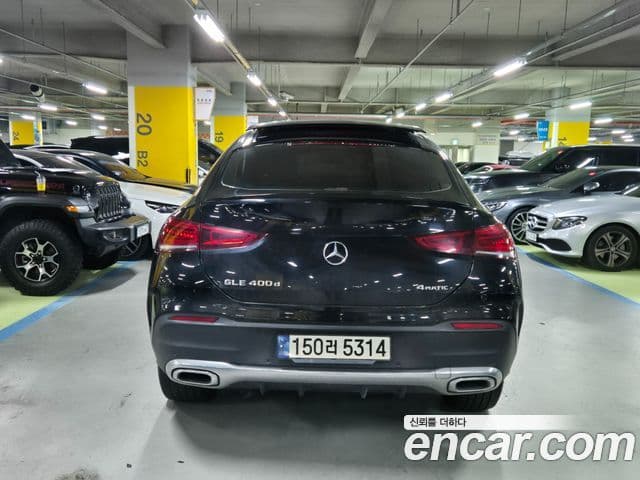 Mercedes-Benz GLE-Class 2021 — ფოტო 3/20