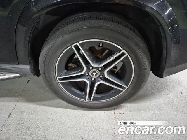 Mercedes-Benz GLE-Class 2021 — ფოტო 5/20