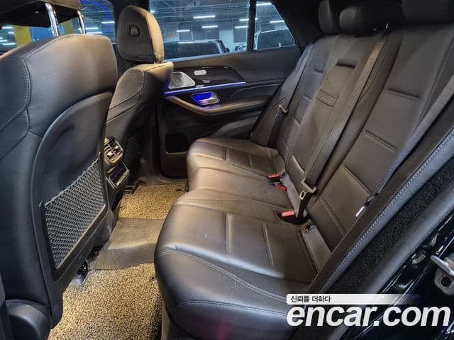 Mercedes-Benz GLE-Class 2021 — ფოტო 11/20
