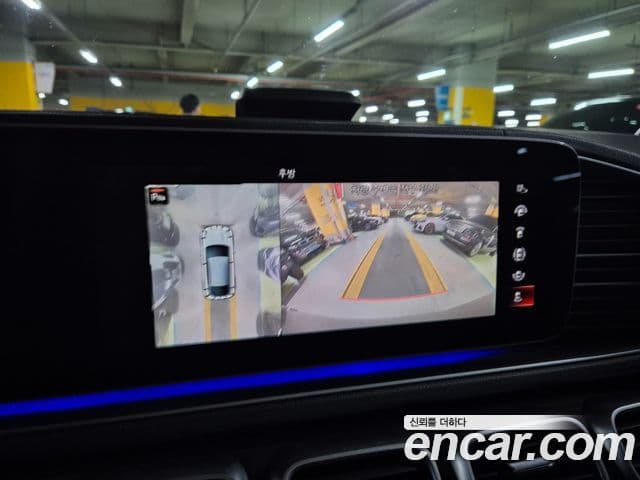 Mercedes-Benz GLE-Class 2021 — ფოტო 14/20