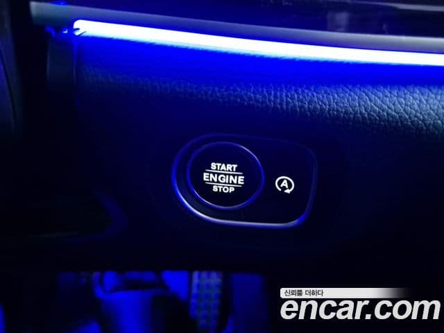 Mercedes-Benz GLE-Class 2021 — ფოტო 16/20