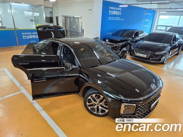 Hyundai Grandeur 2023 — Фото 6/20