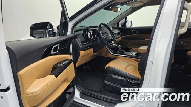 Kia Carnival 2023 — Şəkil 10/20
