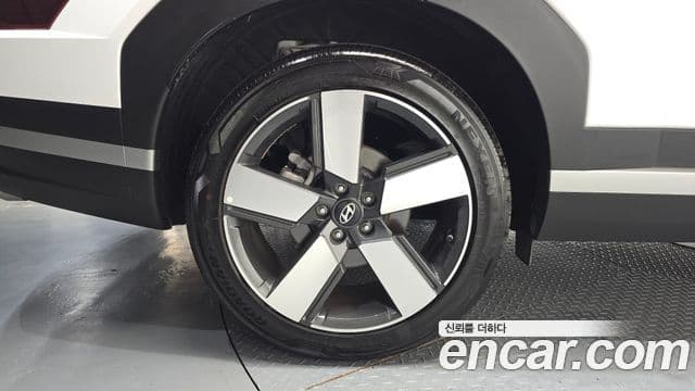 Hyundai Santa Fe 2023 — Şəkil 5/20