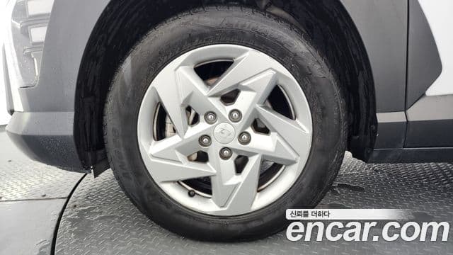 Hyundai Kona 2023 — Şəkil 4/20