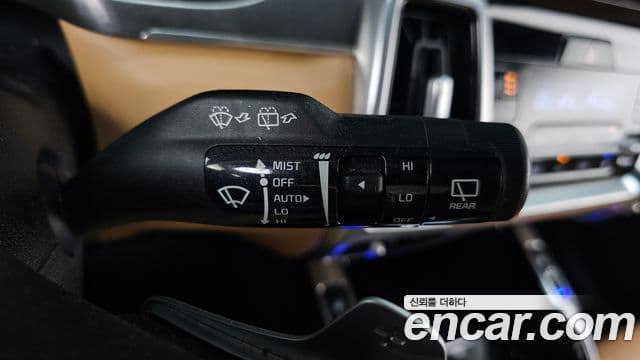 Kia Sorento 2021 — Şəkil 18/20