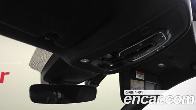 Audi RS6 2021 — Photo 31/34