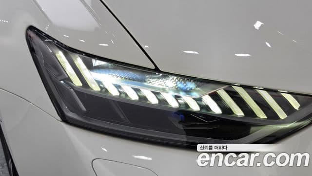 Audi RS6 2021 — Photo 12/34