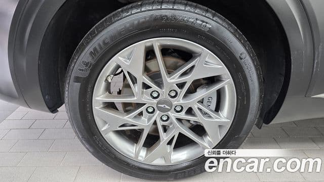 Genesis GV70 2023 — Şəkil 4/20
