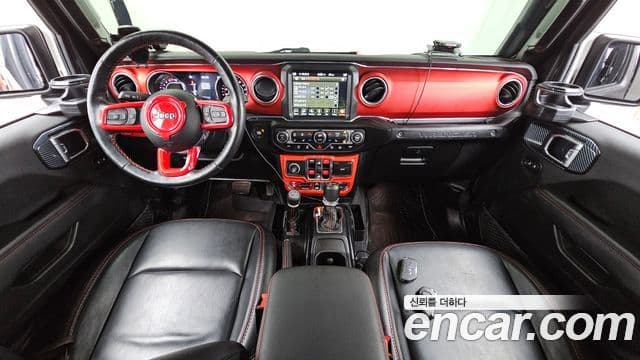 Jeep Wrangler 2021 — Фото 10/20