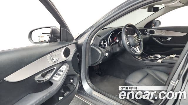 Mercedes-Benz C-Class 2020 — Фото 9/20