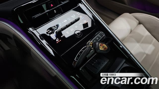 Porsche Panamera 2025 — фото 18 из 20