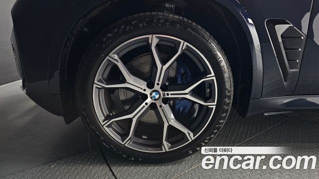 BMW X5 2025 — ფოტო 5/20