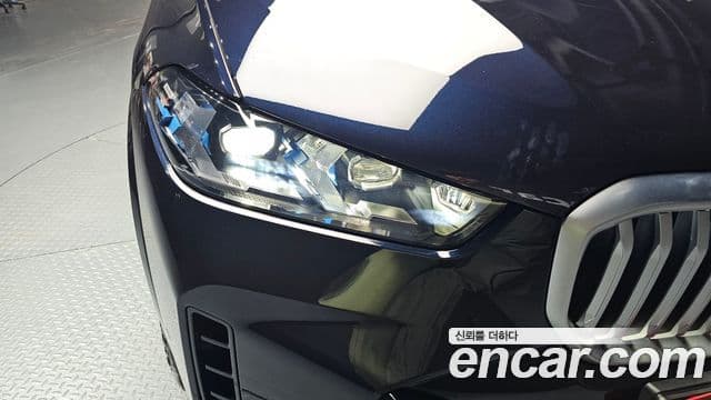 BMW X5 2025 — Photo 2/35