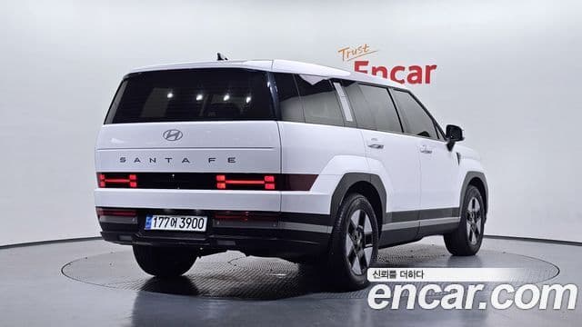 Hyundai Santa Fe 2024 — ფოტო 2/20