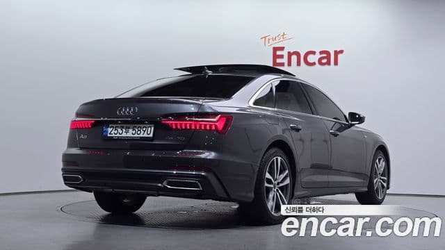 Audi A6 2021 — ფოტო 2/20
